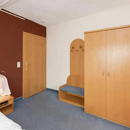 Grand Getaway In Deutschneudorf, Cleaning Included 펜션 *