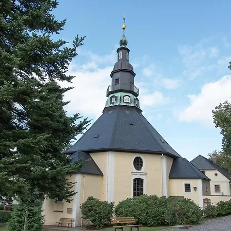 Grand Getaway In Deutschneudorf, Cleaning Included * Deutschneudorf