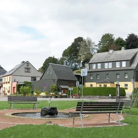 Grand Getaway In Deutschneudorf, Cleaning Included 펜션
