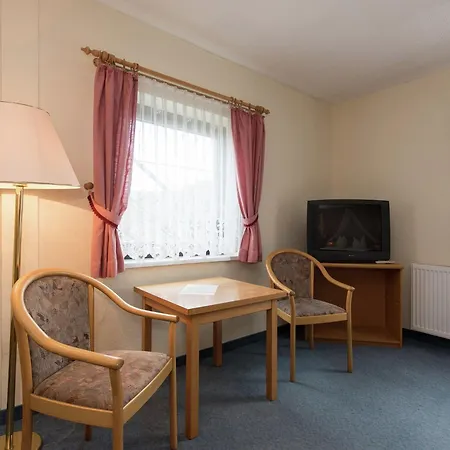 Grand Getaway In Deutschneudorf, Cleaning Included * Deutschneudorf