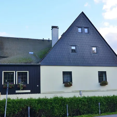Grand Getaway In Deutschneudorf, Cleaning Included 펜션 Deutschneudorf